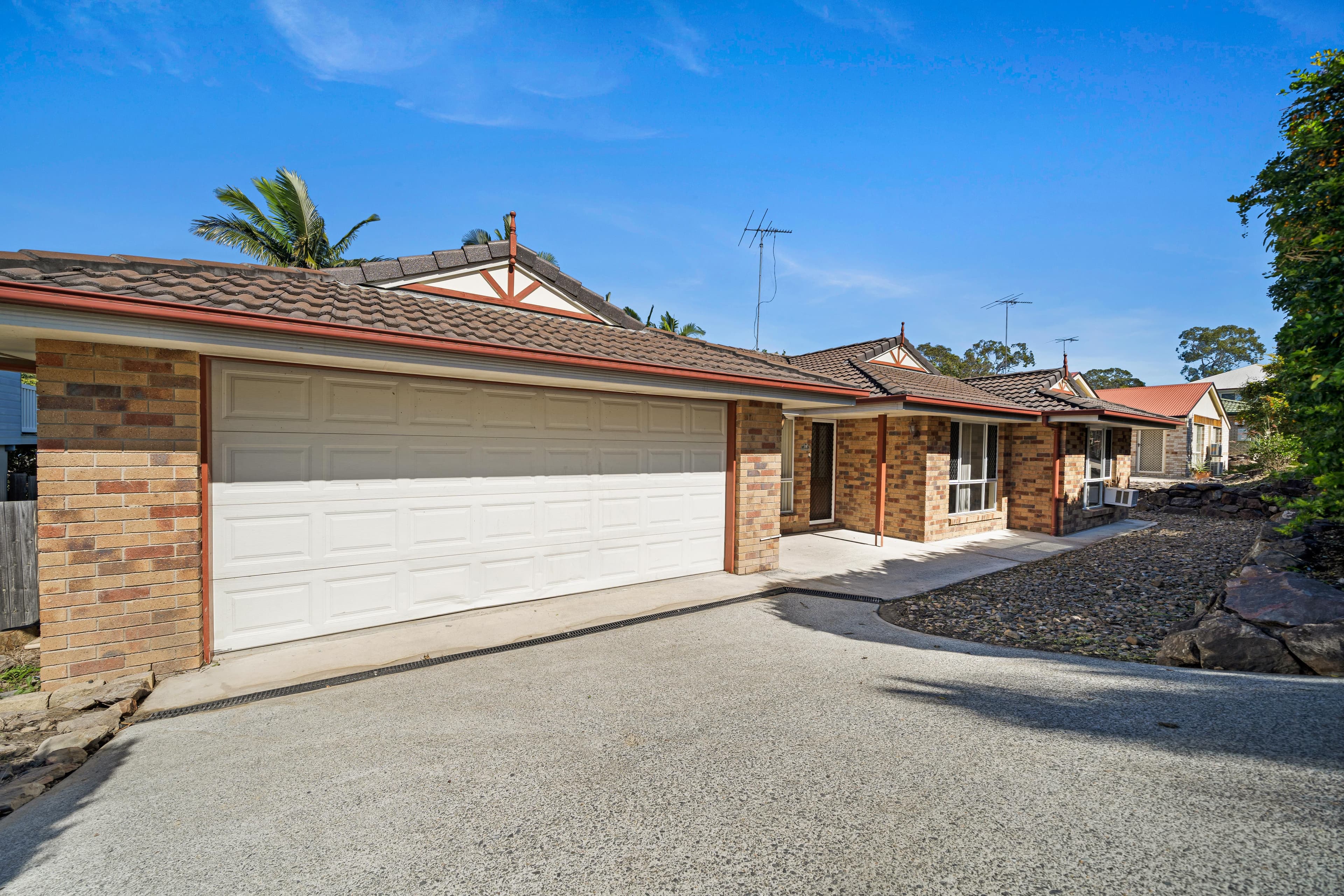 38 Kummara Road, Edens Landing QLD 4207, Edens Landing - Thumbnail 2