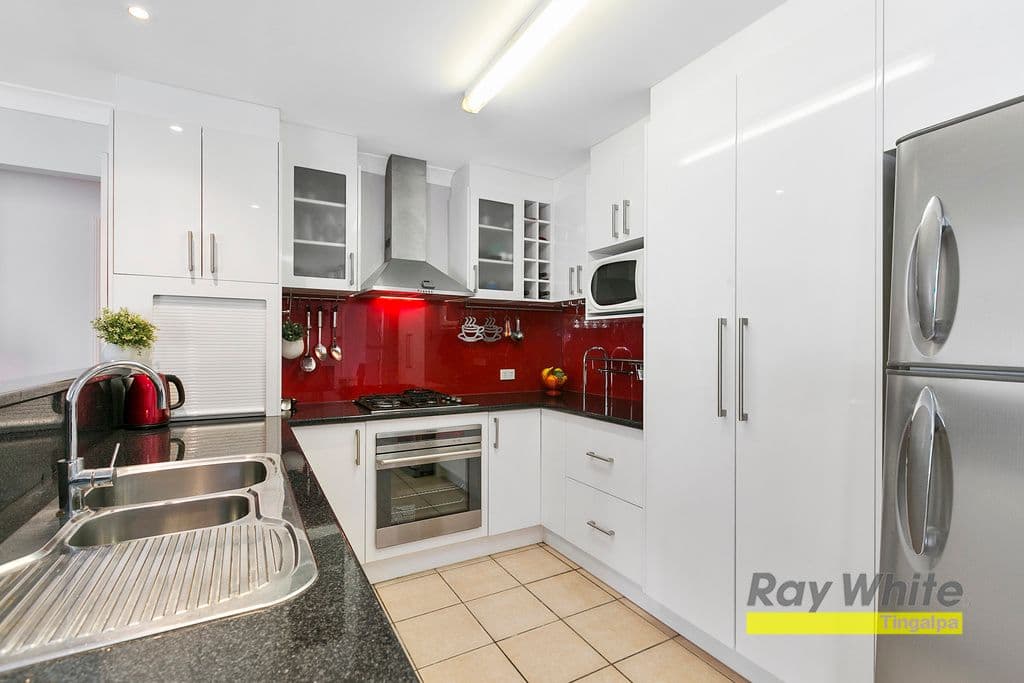 16 Brett Place, Wynnum West QLD 4178, Wynnum West - Image 1