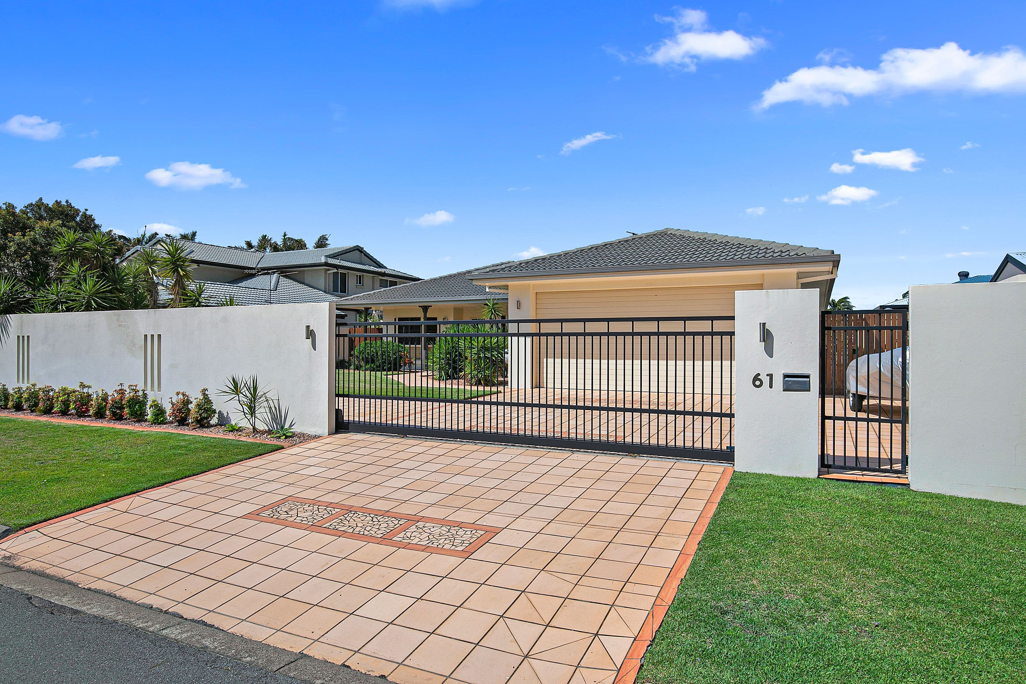 61 Mary Pleasant Drive, Birkdale QLD 4159, Birkdale - Thumbnail 2