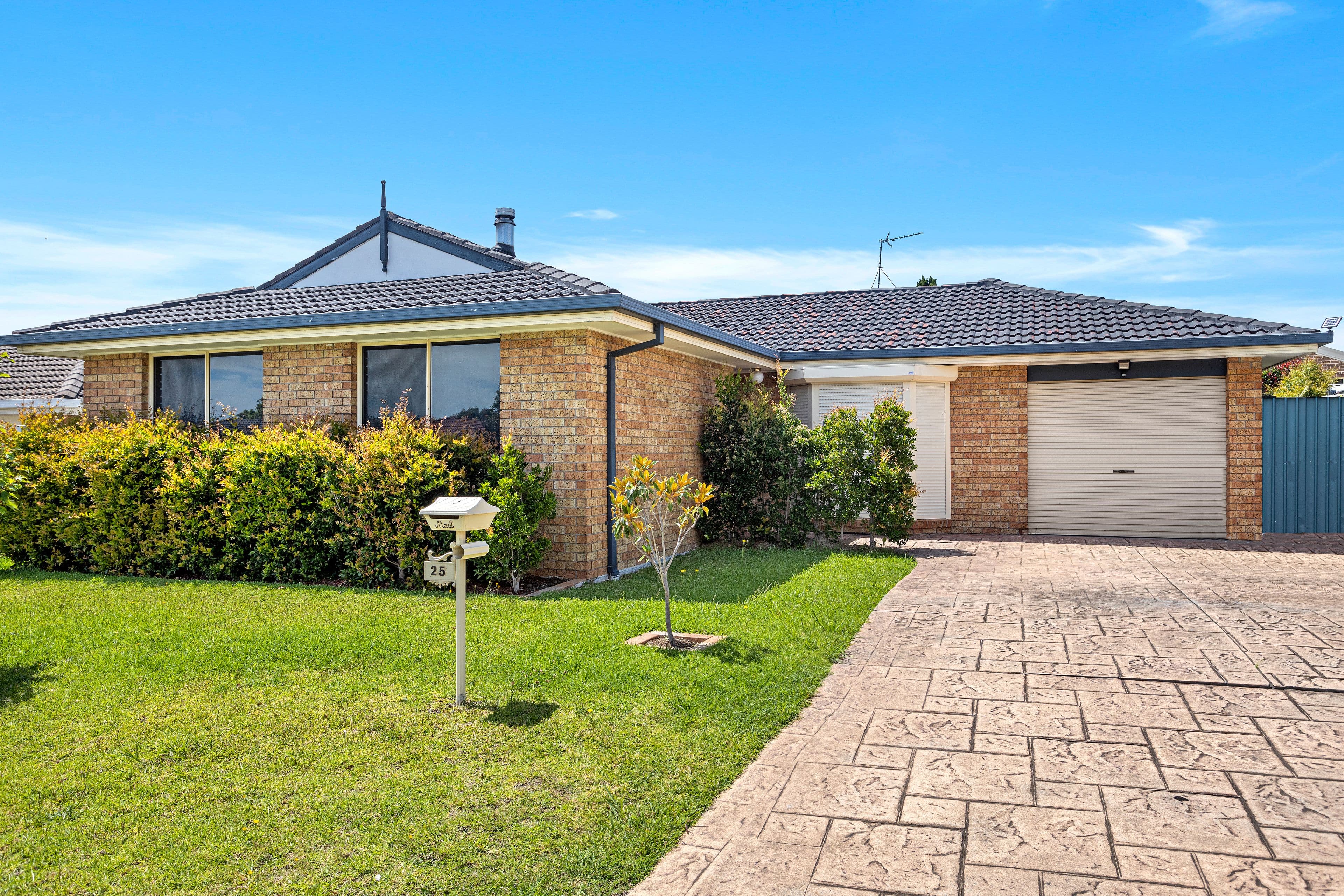 25 Hazelton Street, Albion Park NSW 2527, Albion Park - Image 1