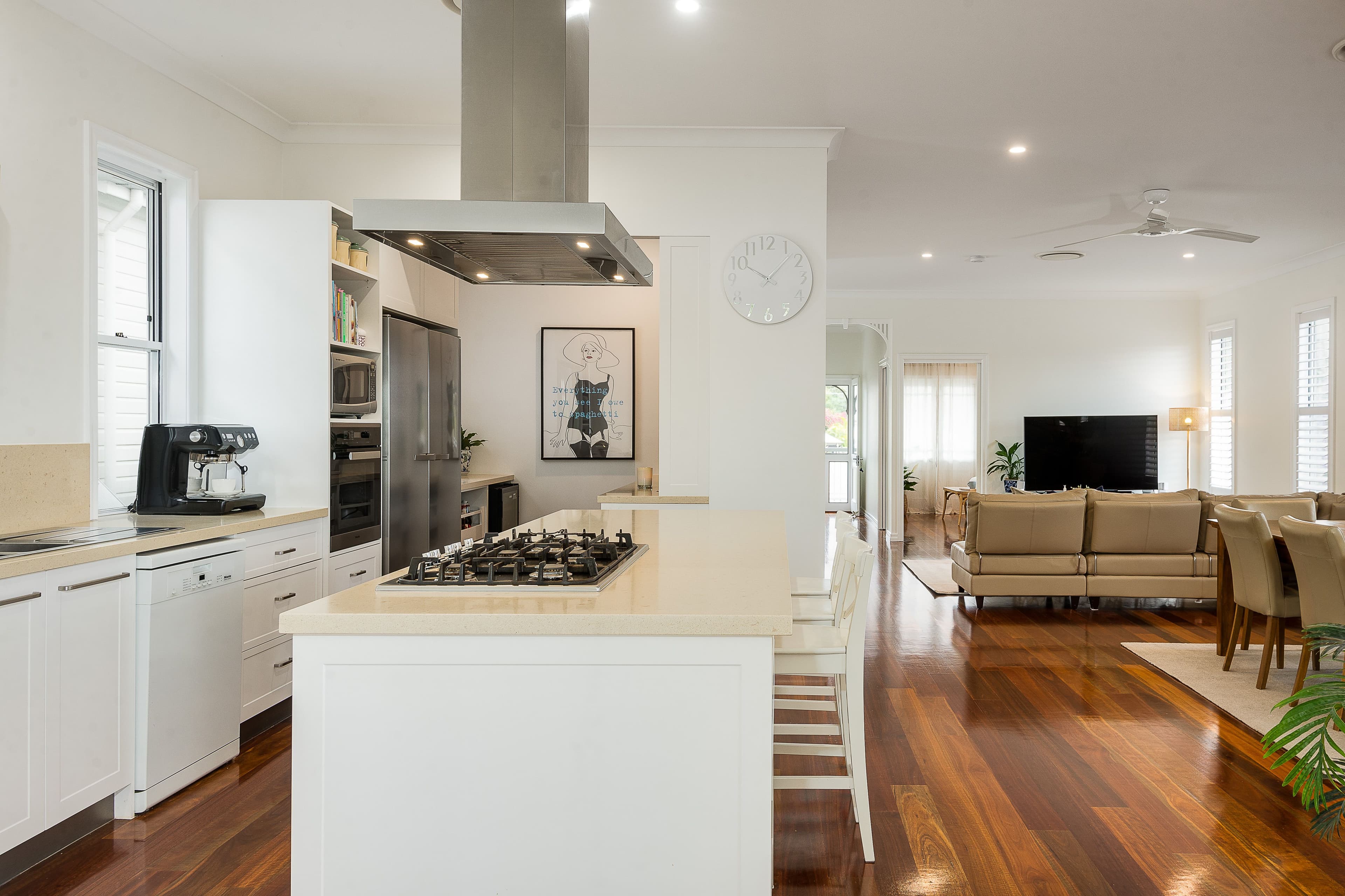 54 Harris Street, Hawthorne QLD 4171, Hawthorne - Thumbnail 8