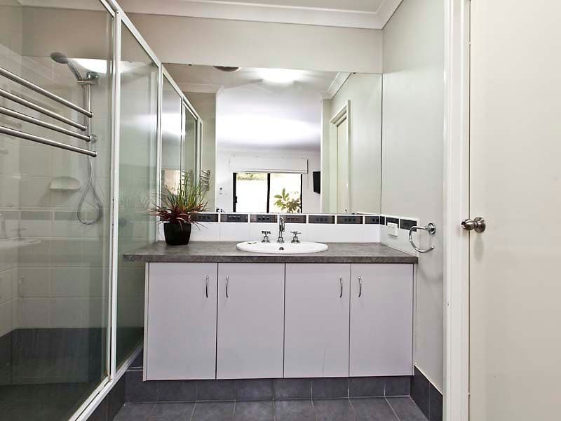 47A Fourth Avenue, BASSENDEAN WA 6054, Bassendean - Thumbnail 4