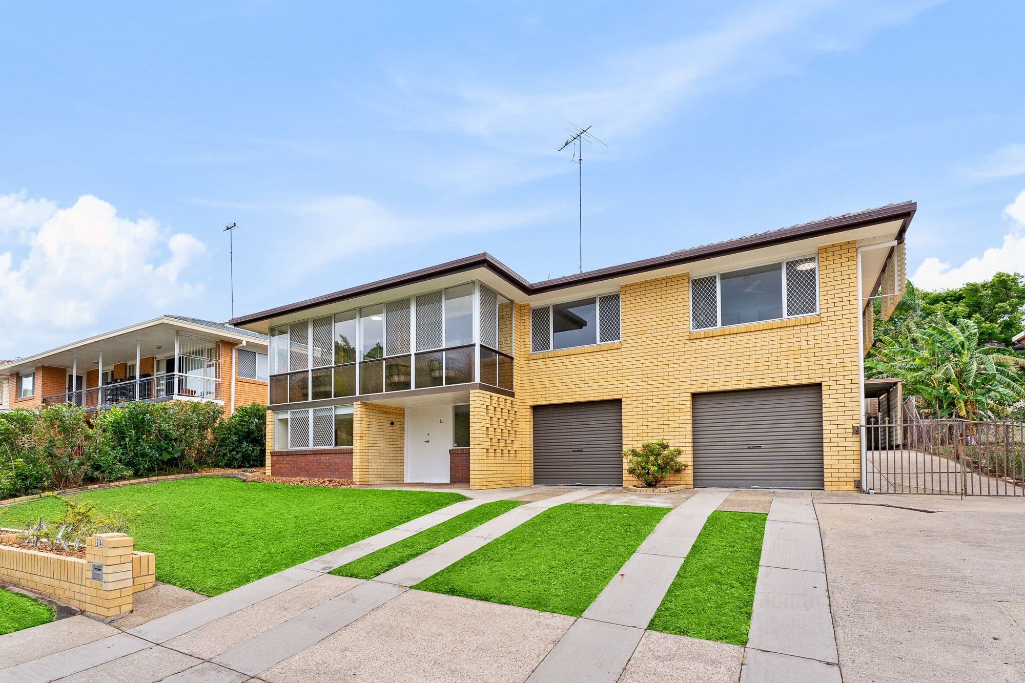 24 Crestgarden Street, Macgregor QLD 4109, Macgregor - Image 1