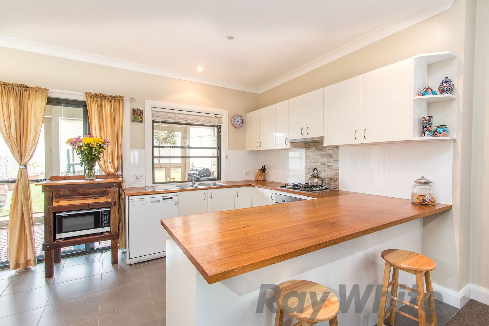 9 Cowper Street, Georgetown - Thumbnail 5