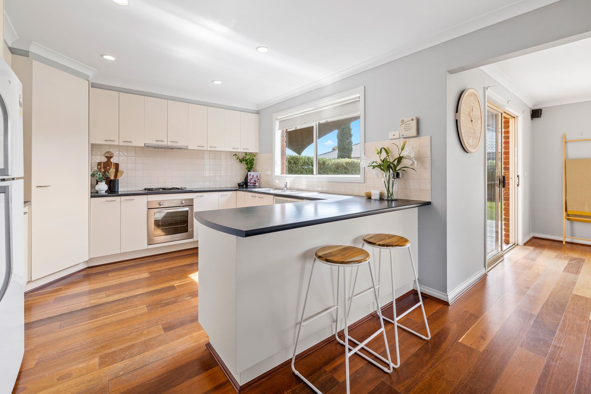 23 Silver Gum Street, MANOR LAKES VIC 3024, Manor Lakes - Thumbnail 3