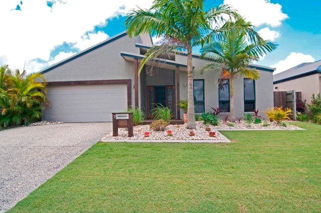 7 Lindesay Street, CALOUNDRA QLD 4551, Caloundra West - Image 1