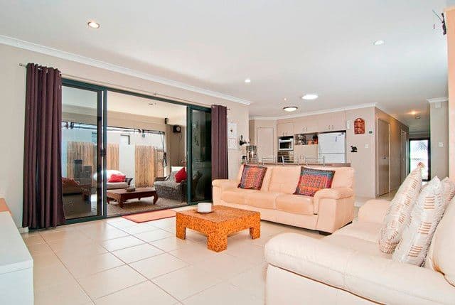 7 Lindesay Street, CALOUNDRA QLD 4551, Caloundra West - Thumbnail 3