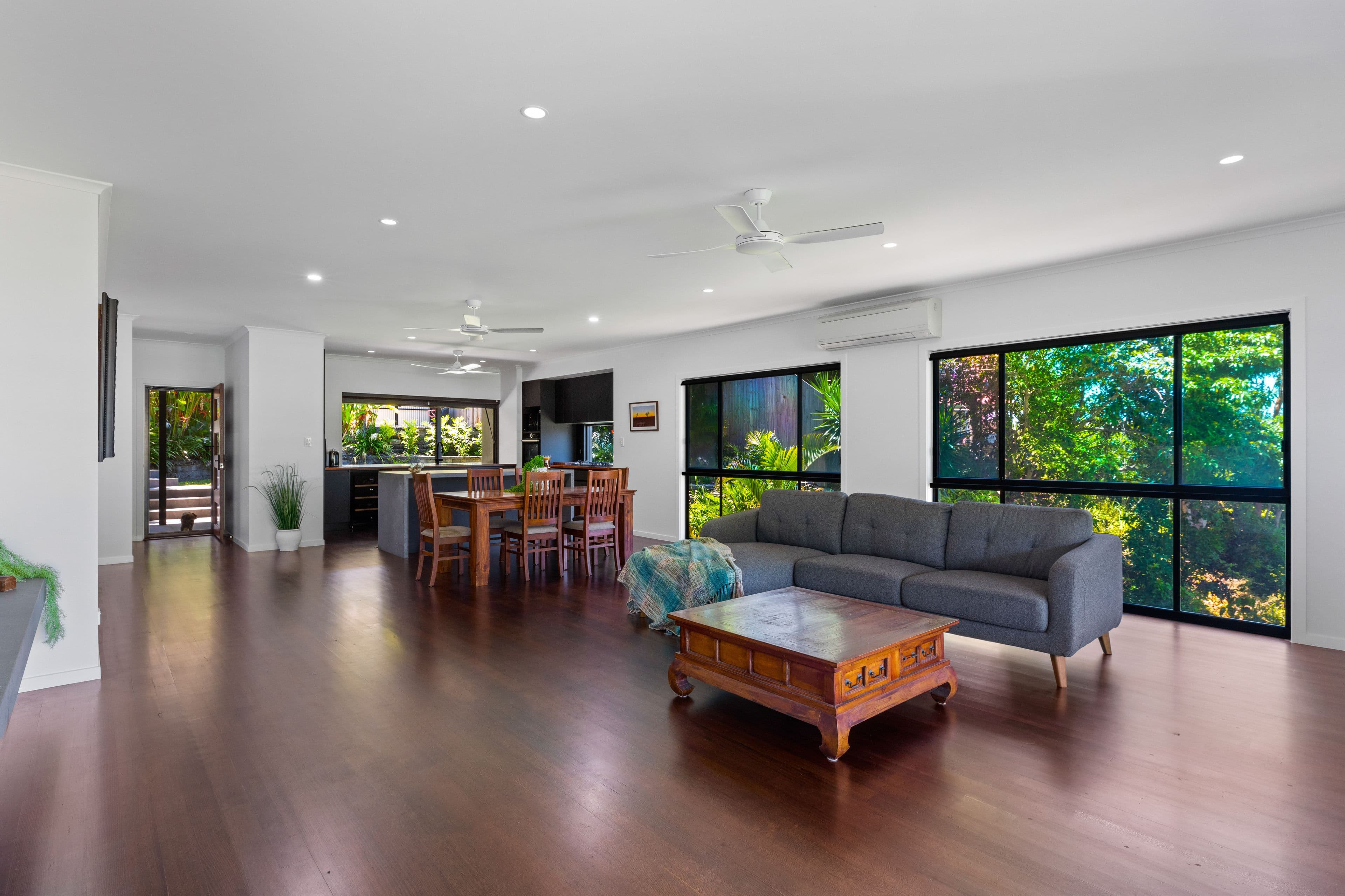 19 Daydream Court, Cannonvale QLD 4802, Cannonvale - Thumbnail 6