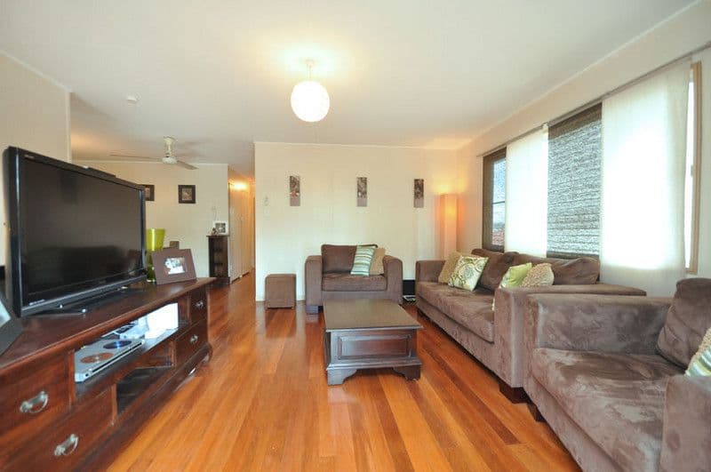 25 Waverley Road, CAMP HILL QLD 4152, Camp Hill - Thumbnail 3