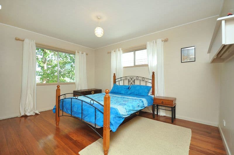 25 Waverley Road, CAMP HILL QLD 4152, Camp Hill - Thumbnail 4
