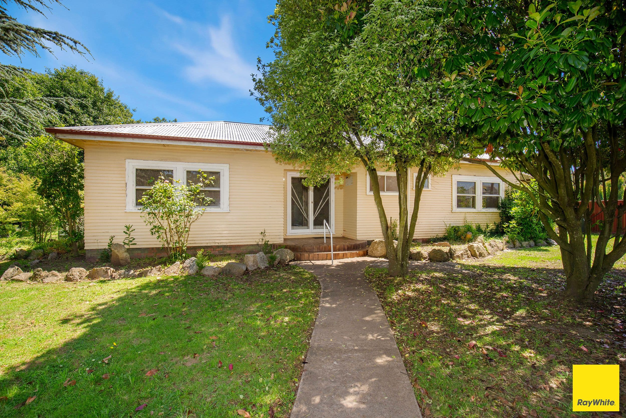 21 Guyra Road, Guyra NSW 2365, Guyra - Image 1
