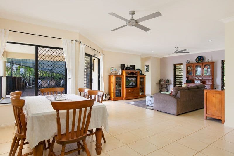 9 Barcoo Close, BENTLEY PARK QLD 4869, Bentley Park - Thumbnail 7