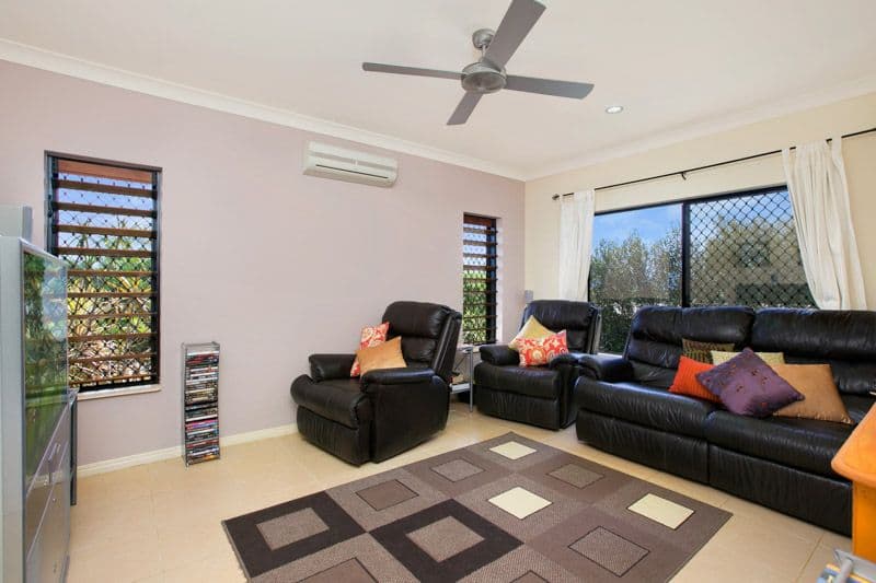 9 Barcoo Close, BENTLEY PARK QLD 4869, Bentley Park - Thumbnail 8