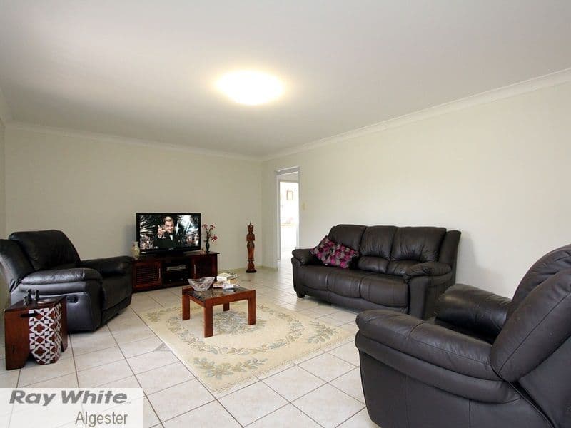 106 Bannockburn Crescent, PARKINSON QLD 4115, Parkinson - Thumbnail 2