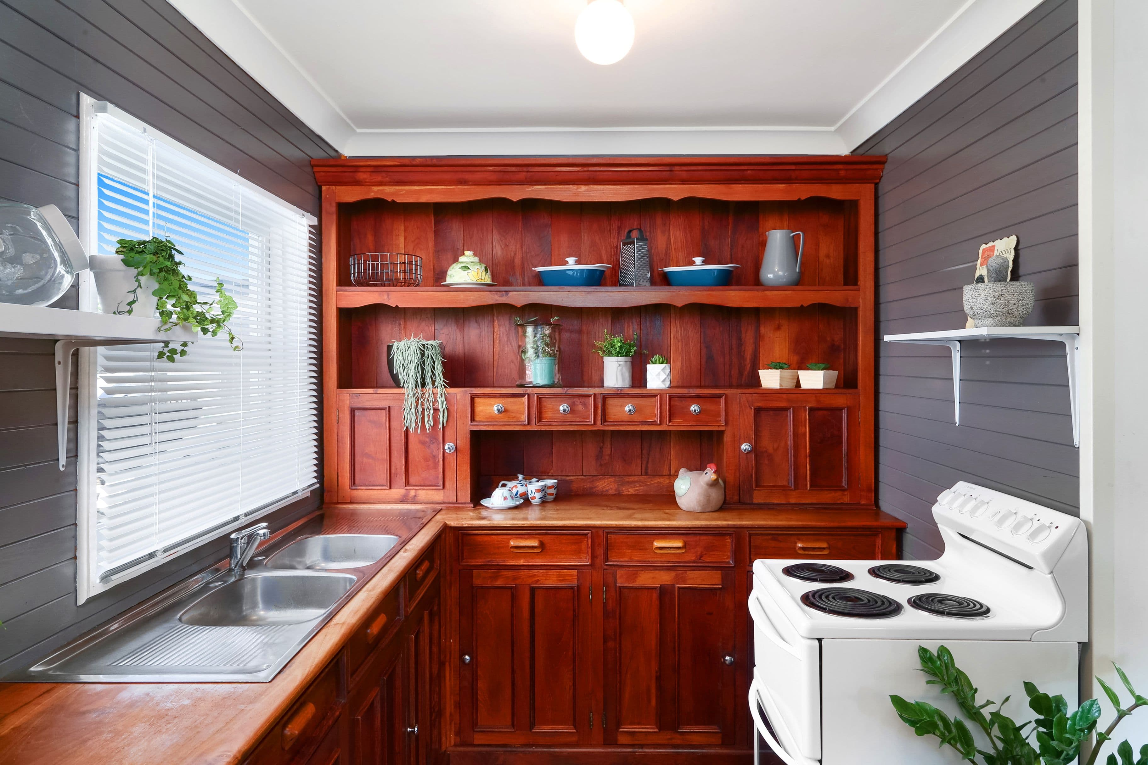 14 Restella Avenue, Davistown - Thumbnail 4