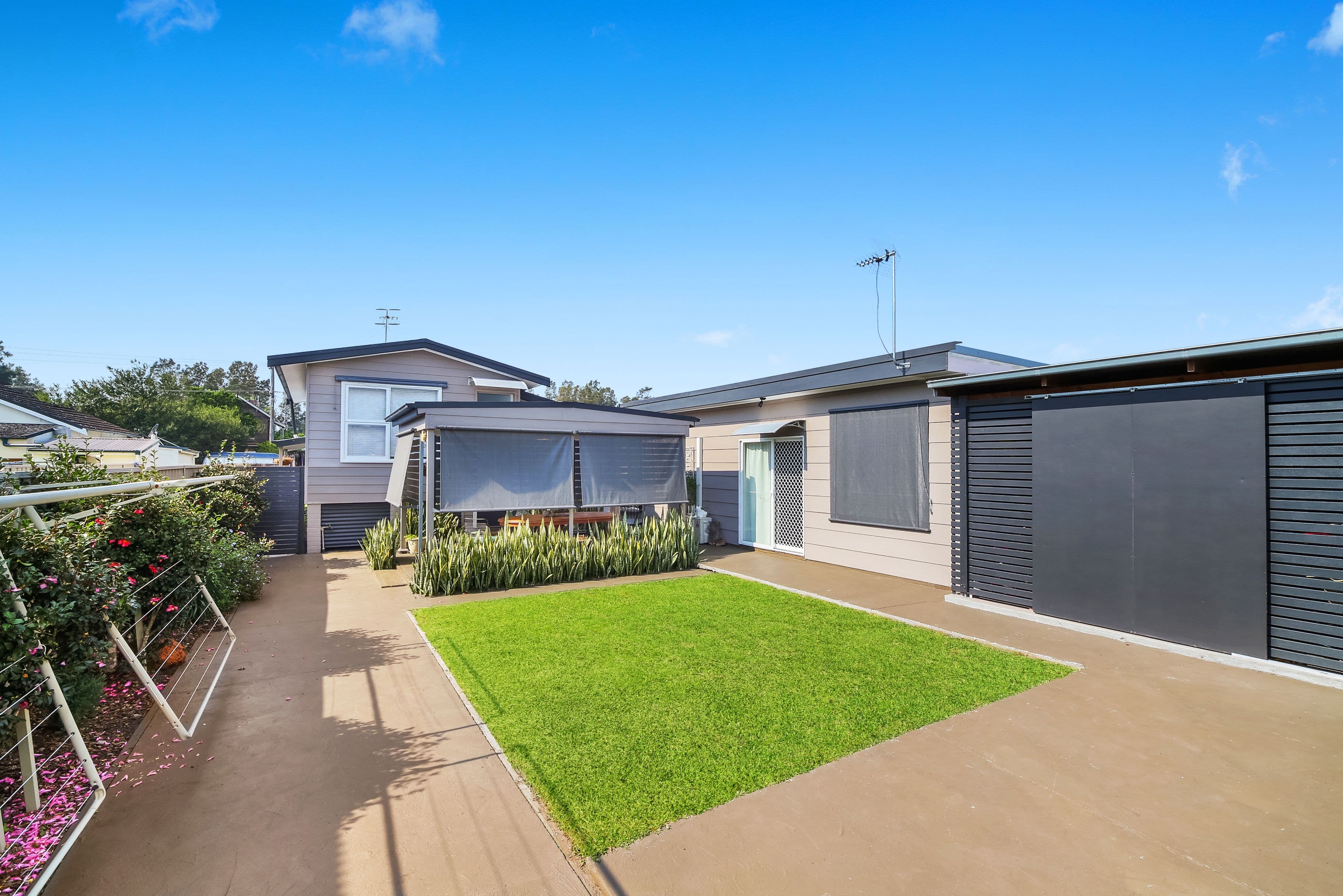 14 Restella Avenue, Davistown - Thumbnail 8