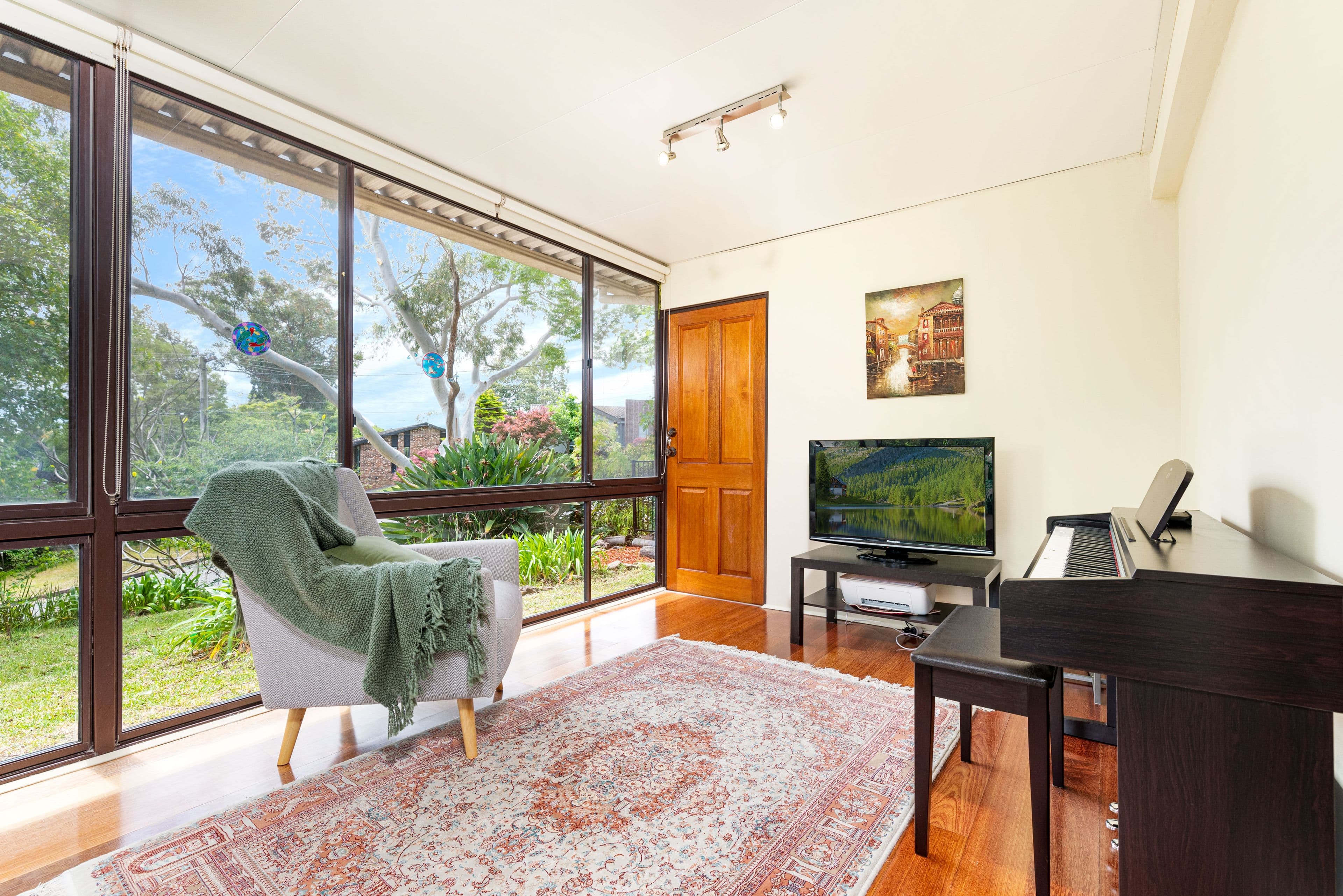 1 Dean Court, Baulkham Hills NSW 2153, Baulkham Hills - Thumbnail 4