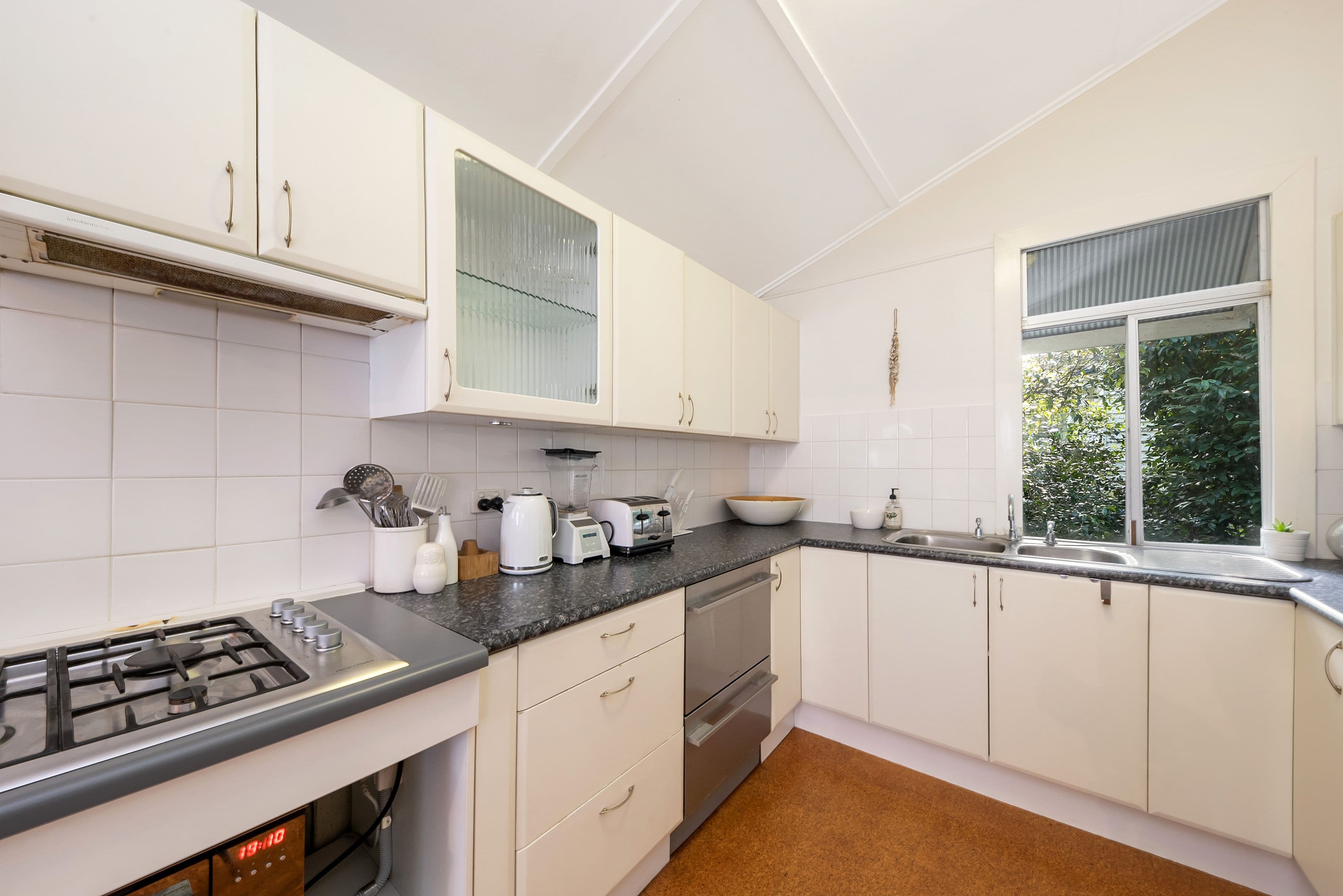 57 Woodland Street, Ashgrove QLD 4060, Ashgrove - Thumbnail 3