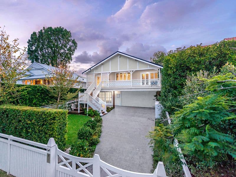 36 Sparkes Avenue, Hamilton QLD 4007, Hamilton - Thumbnail 2