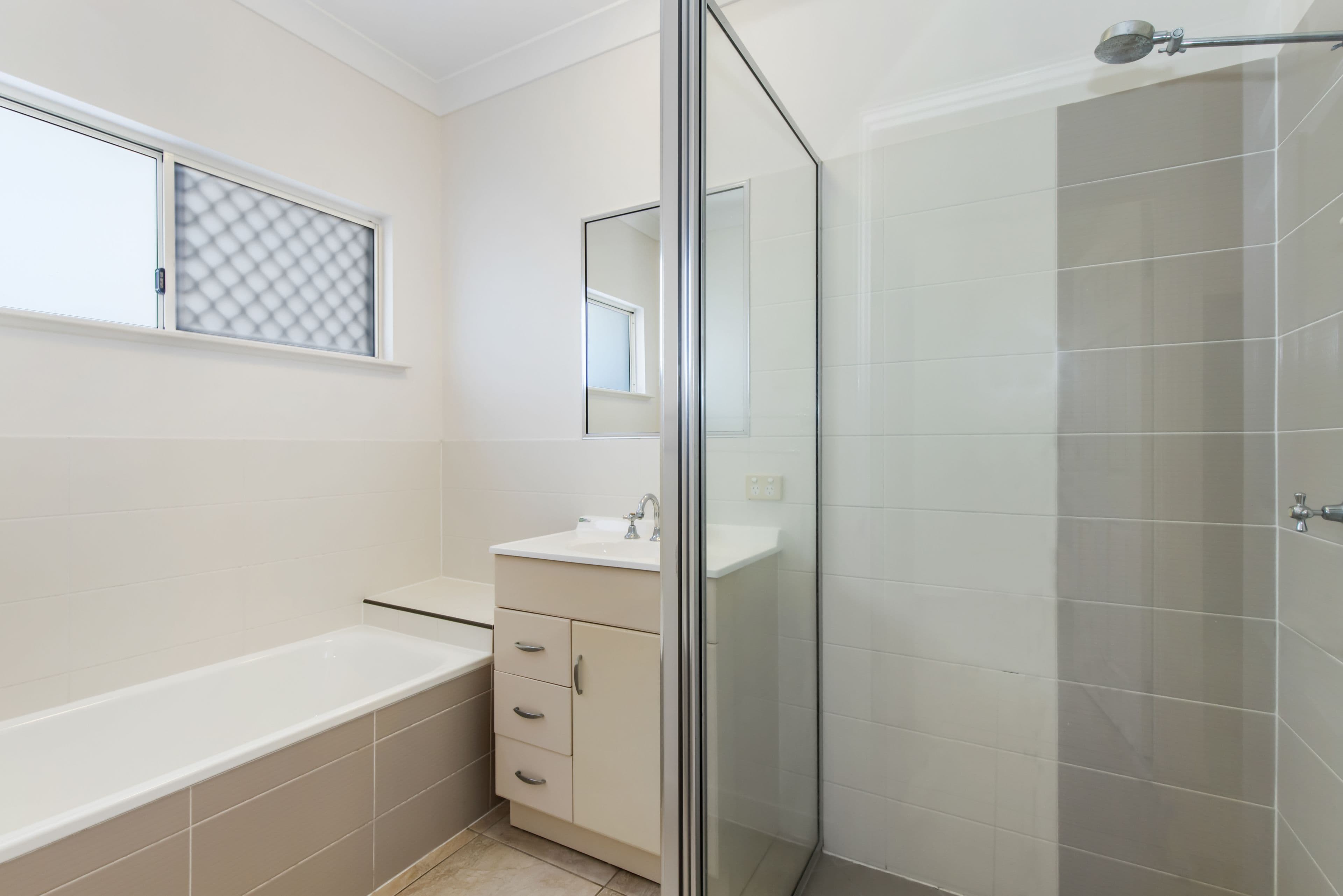 6 Windarra Avenue, Douglas QLD 4814, Douglas - Thumbnail 5