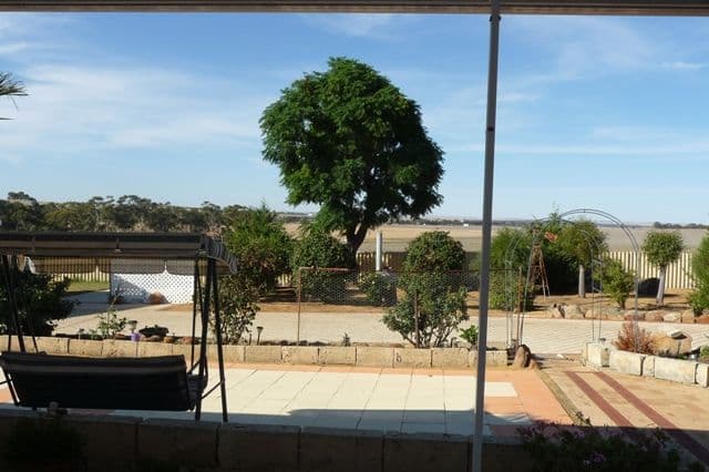 98 McLennan Street, QUAIRADING WA 6383, Quairading - Thumbnail 5