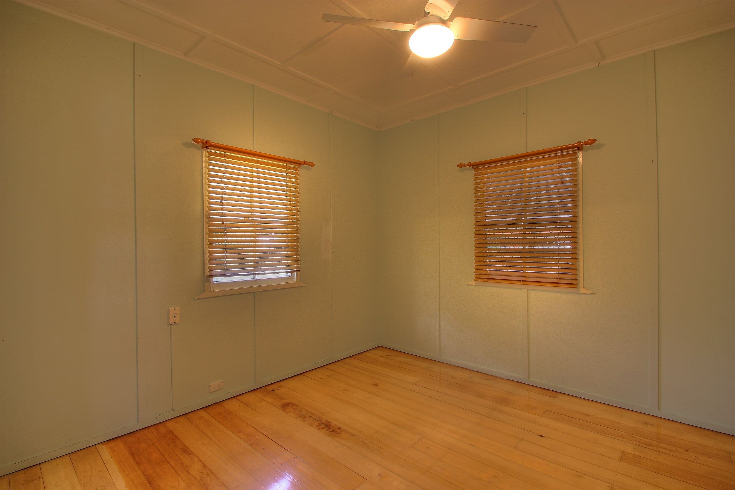 13A Naomai Street, Bundamba QLD 4304, Bundamba - Thumbnail 7
