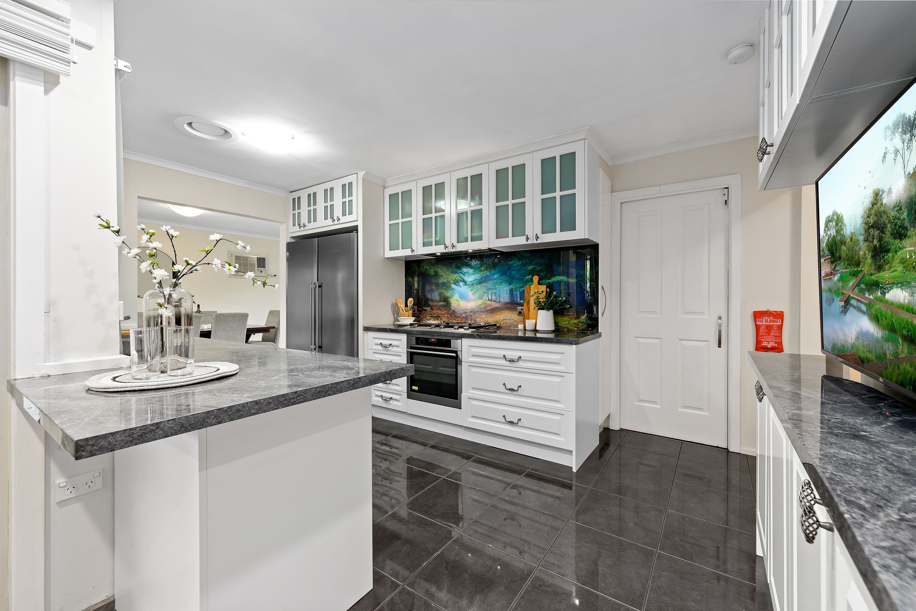 10 Nith Court, Glen Waverley VIC 3150, Glen Waverley - Thumbnail 6