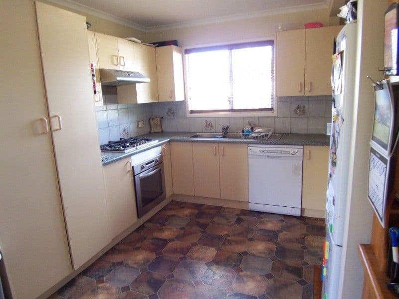 31 Knight Street, ROCHEDALE SOUTH QLD 4123, Rochedale South - Thumbnail 5