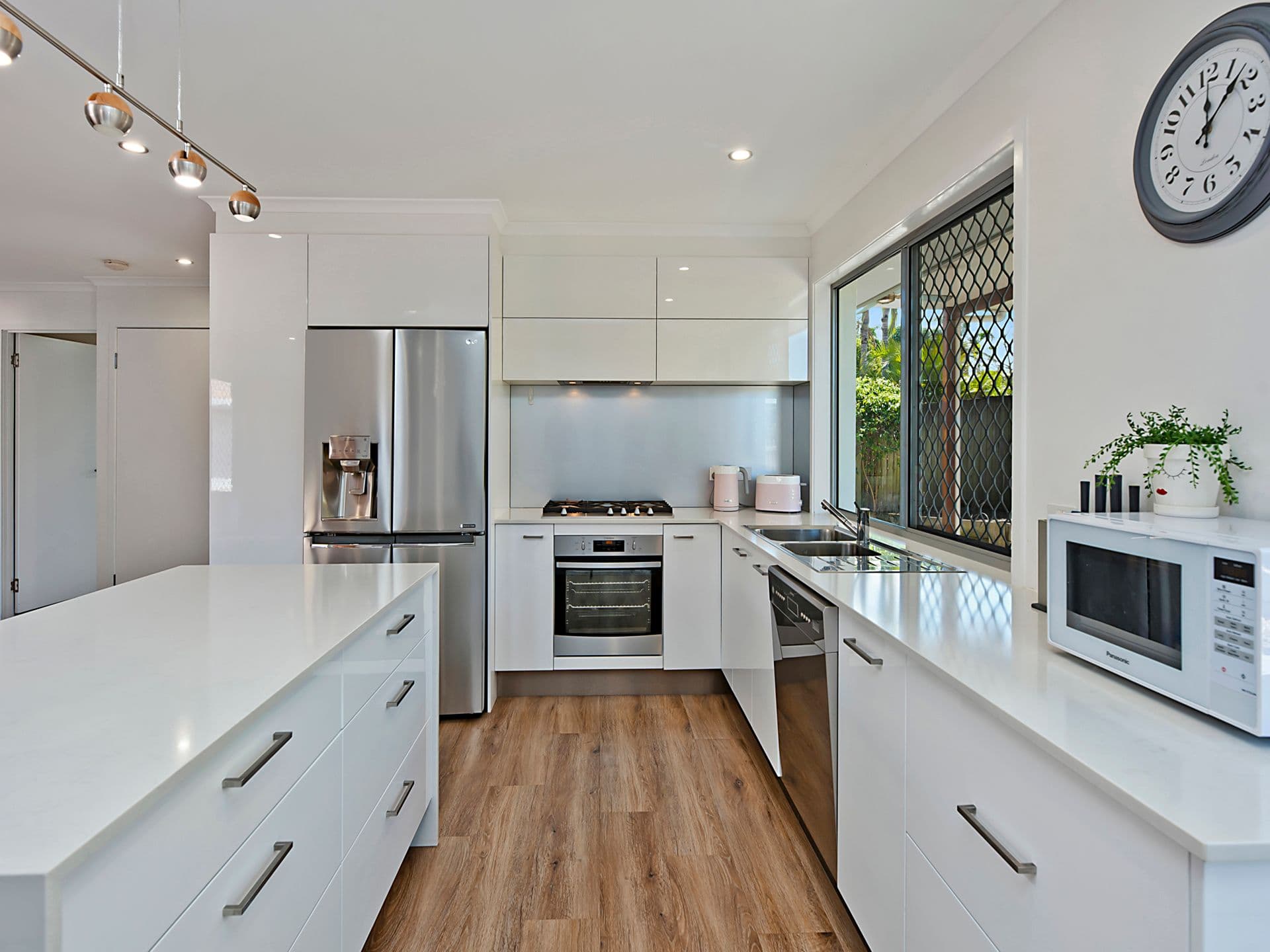 102 Amarina Avenue, Mooloolaba QLD 4557, Mooloolaba - Thumbnail 2