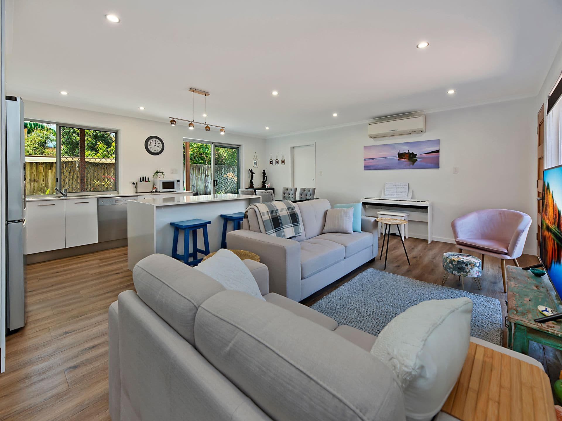 102 Amarina Avenue, Mooloolaba QLD 4557, Mooloolaba - Thumbnail 3