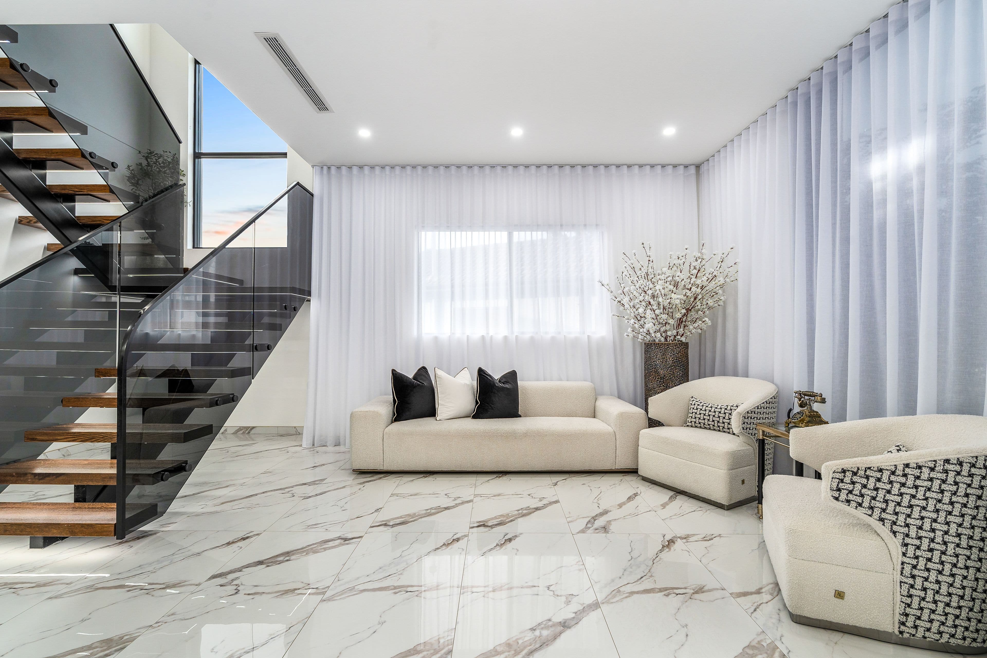 8 & 8A Wray Street, Fairfield Heights NSW 2165, Fairfield Heights - Thumbnail 2