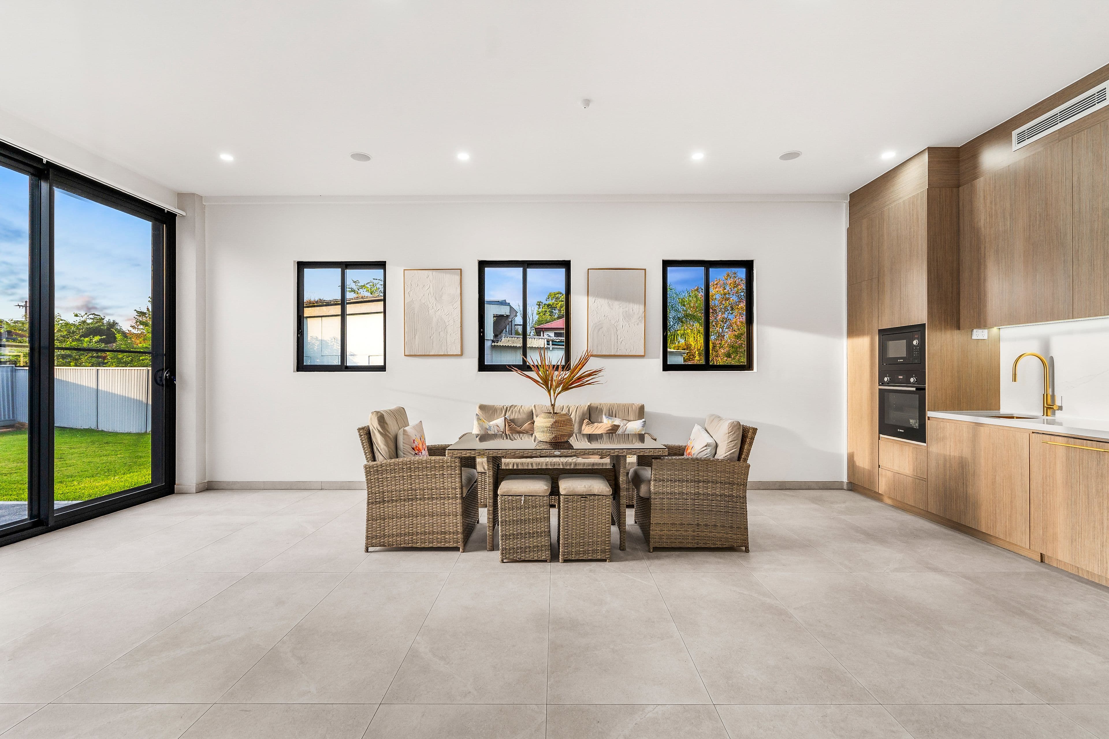 8 & 8A Wray Street, Fairfield Heights NSW 2165, Fairfield Heights - Thumbnail 8