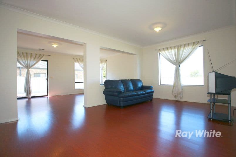 7 Kennels Lane, CRANBOURNE EAST VIC 3977, Cranbourne East - Thumbnail 4