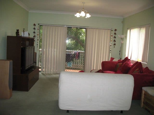 15 Thomas May Place, WESTMEAD NSW 2145, Westmead - Thumbnail 2