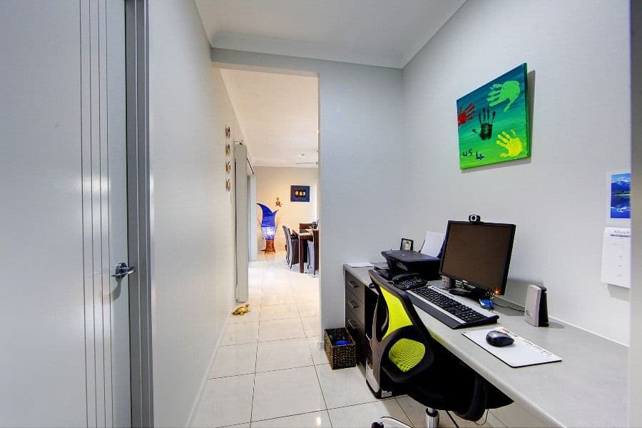 5 Oculina Street, BURDELL QLD 4818, Burdell - Thumbnail 7