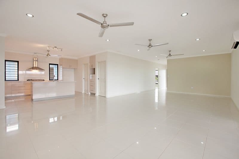 4 Hyacinth Street, BELLAMACK NT 0832, Bellamack - Thumbnail 4