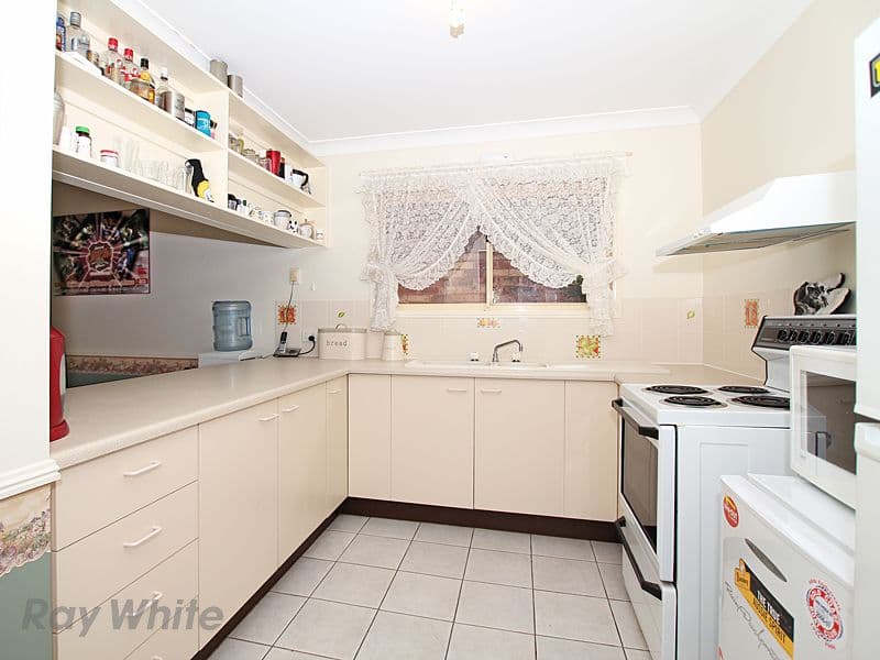 15 Collina Crescent, FOREST LAKE QLD 4078, Forest Lake - Thumbnail 2