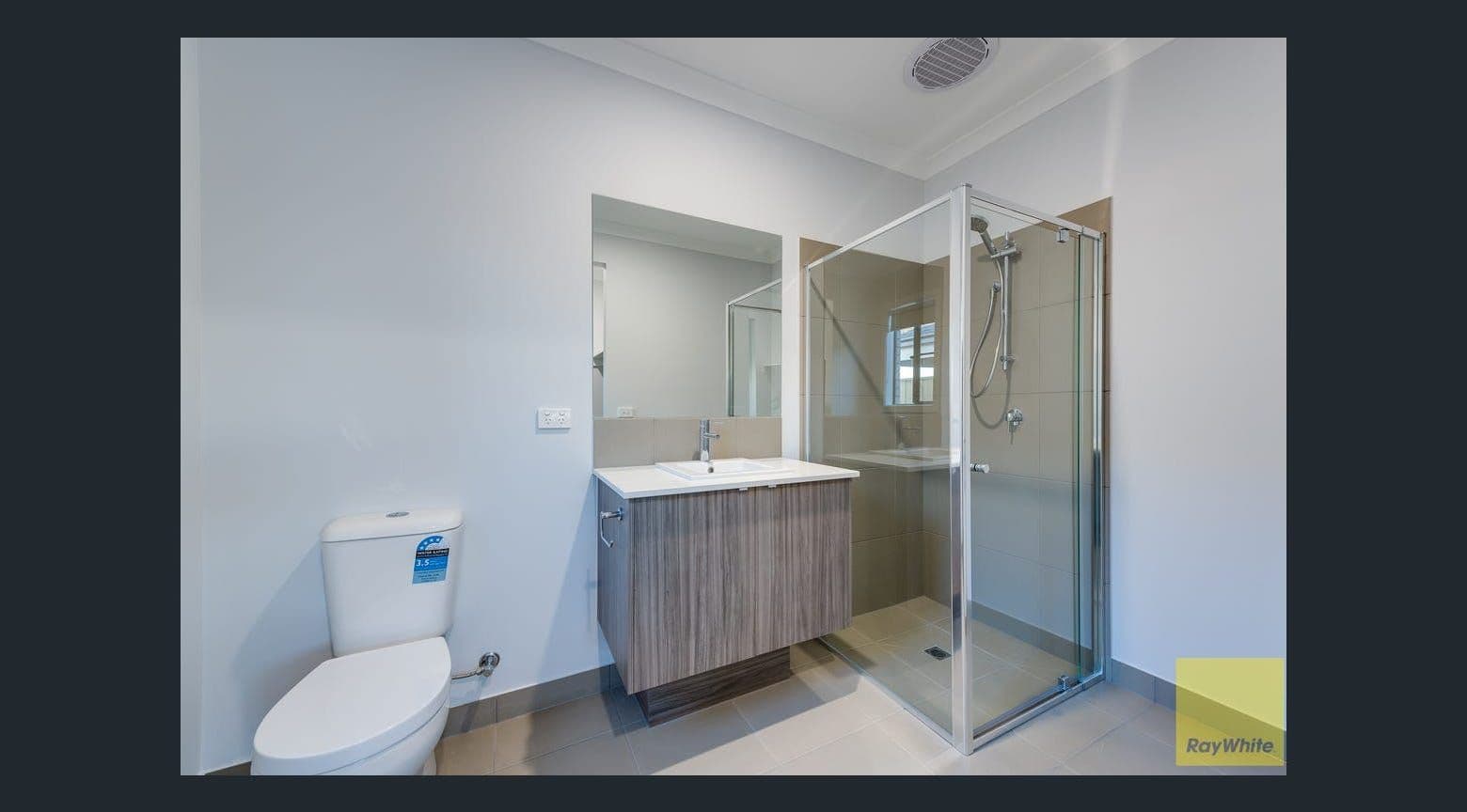 45 Chloe Street, Tarneit VIC 3029, Tarneit - Thumbnail 2