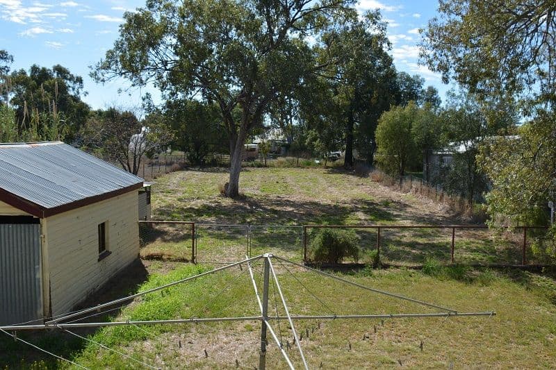 164 Alice Street, Mitchell QLD 4465, Mitchell - Thumbnail 2