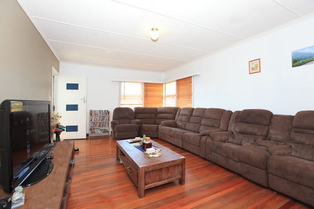 11 Hillsdale Street, MORNINGSIDE QLD 4170, Morningside - Thumbnail 2