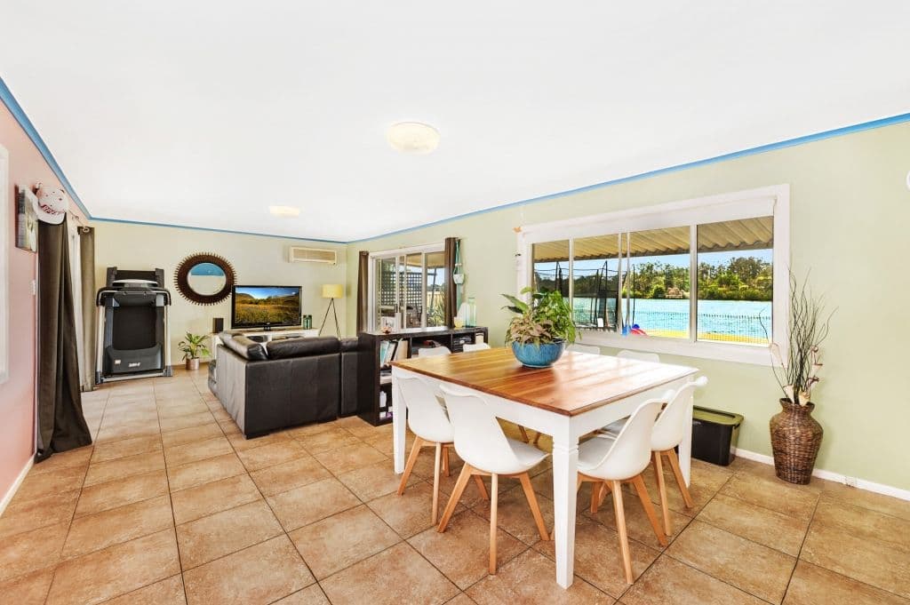 71 Sunset Boulevard, Tweed Heads West - Thumbnail 2
