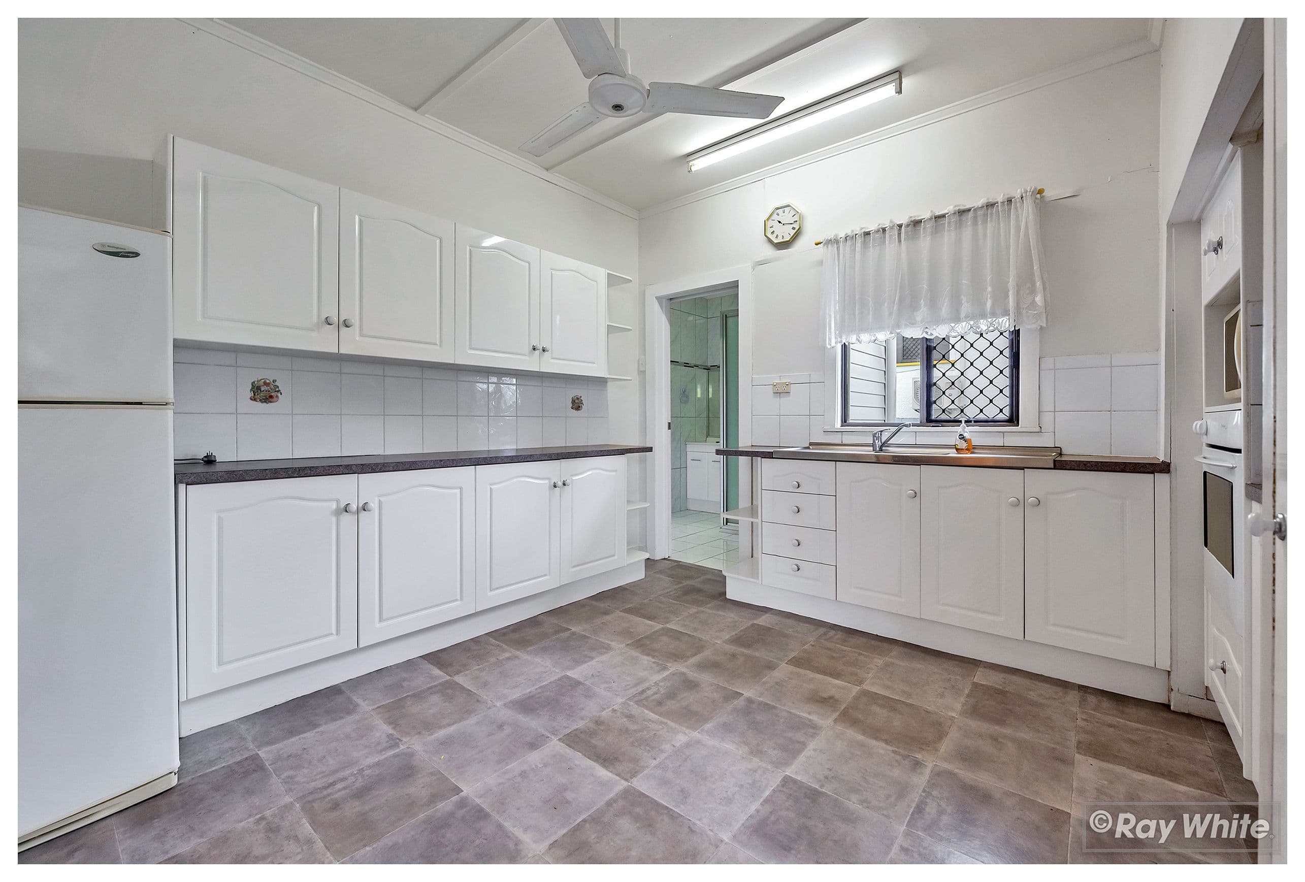 146 Earl Street, Berserker QLD 4701, Berserker - Thumbnail 3