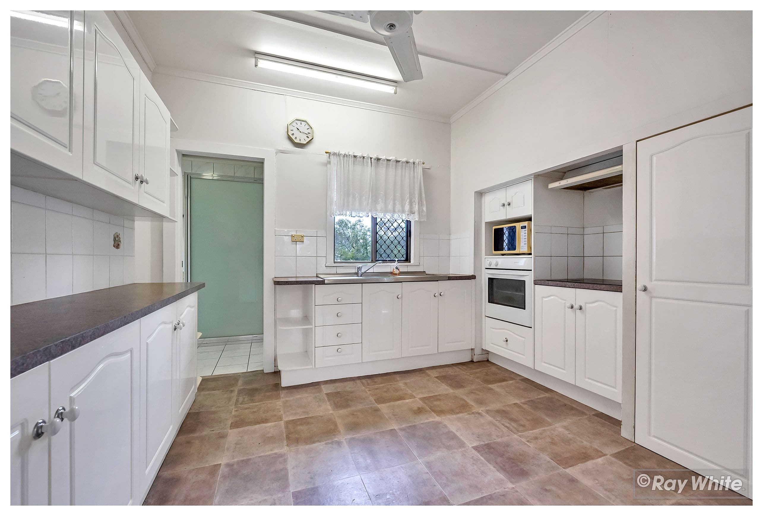 146 Earl Street, Berserker QLD 4701, Berserker - Thumbnail 4