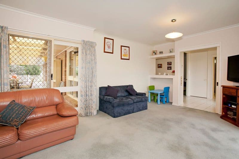 9 Turana Avenue, CLIFTON SPRINGS VIC 3222, Clifton Springs - Thumbnail 2