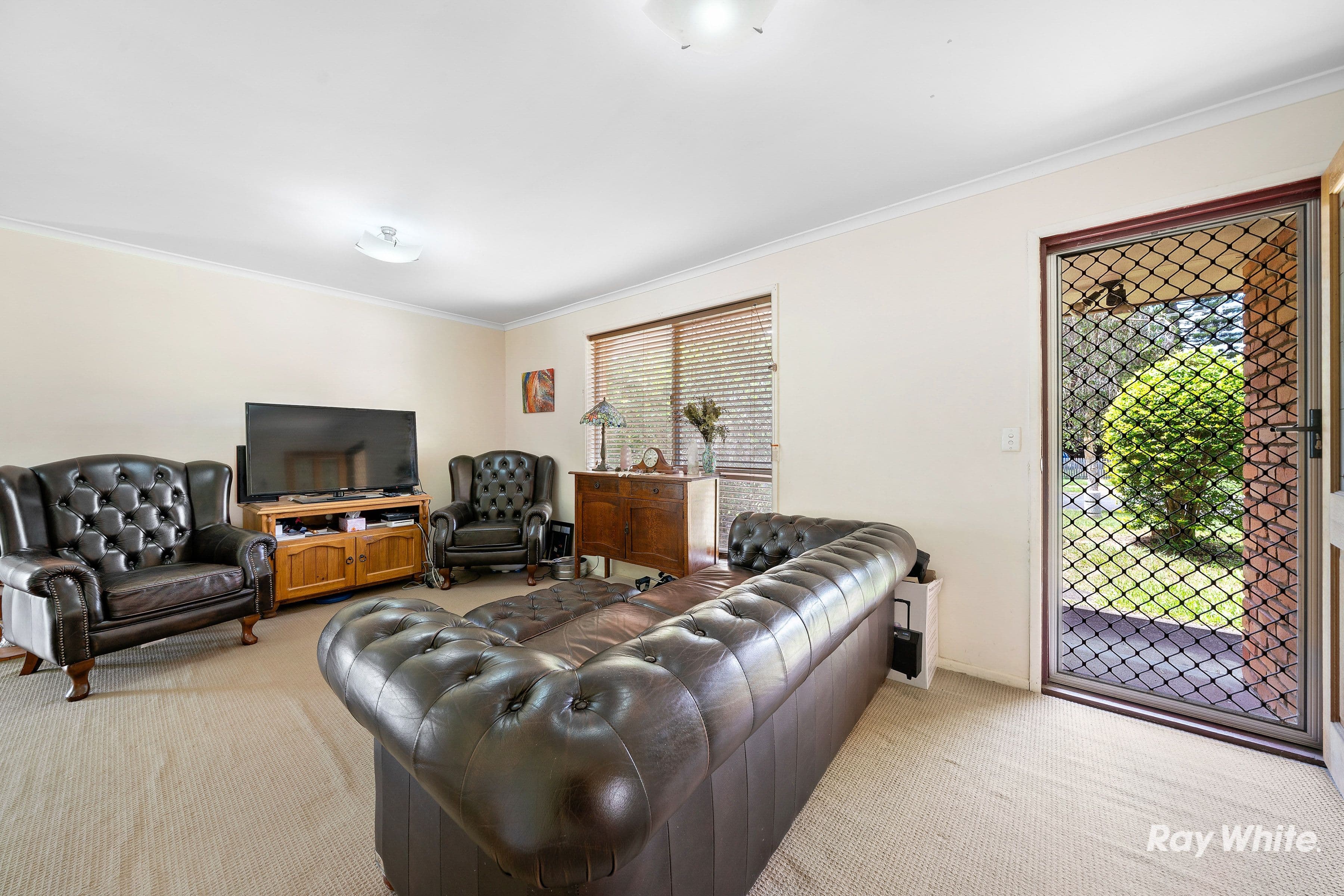 20 Sheffield Court, Browns Plains QLD 4118, Browns Plains - Thumbnail 2