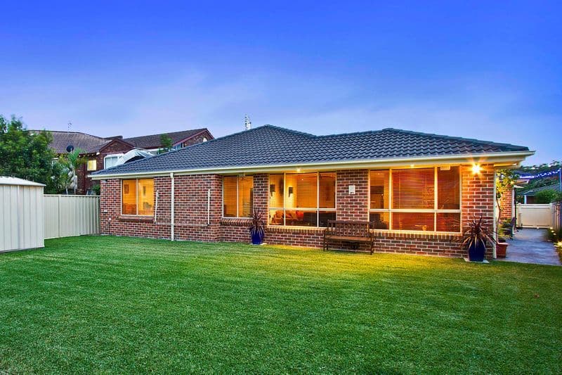 17 Lorraine Avenue, BERKELEY VALE NSW 2261, Berkeley Vale - Thumbnail 2