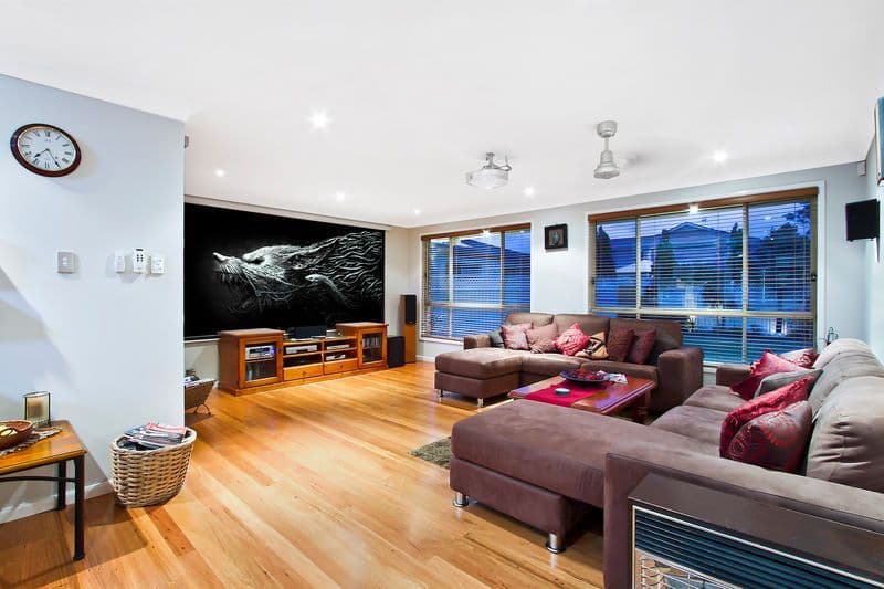 17 Lorraine Avenue, BERKELEY VALE NSW 2261, Berkeley Vale - Thumbnail 4