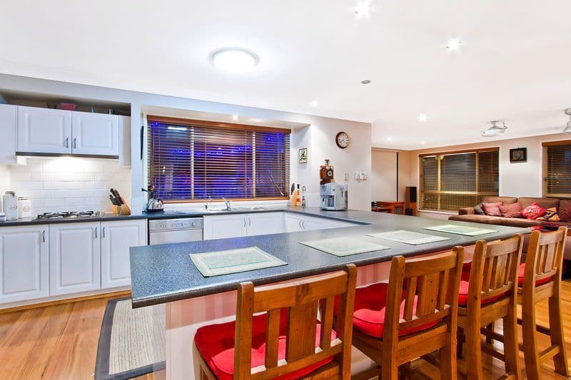 17 Lorraine Avenue, BERKELEY VALE NSW 2261, Berkeley Vale - Thumbnail 7