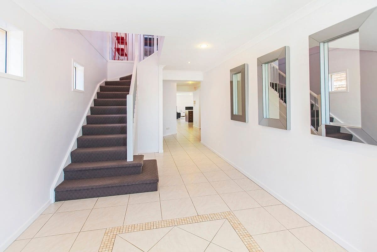 9 Jupiter Street, SPRINGFIELD LAKES QLD 4300, Springfield Lakes - Thumbnail 3