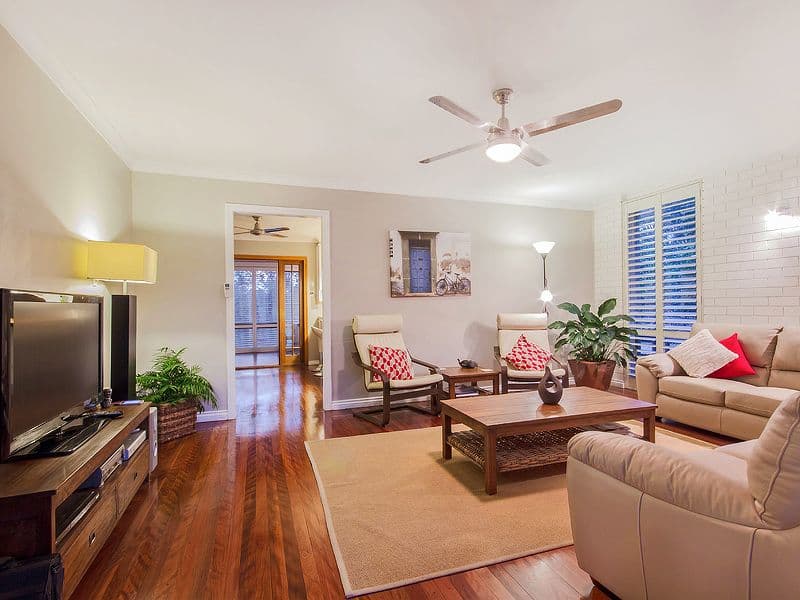 180 Burbong Street, CHAPEL HILL QLD 4069, Chapel Hill - Thumbnail 2